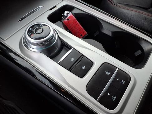 Used 2022 Ford Explorer ST-Line w/ Class IV Trailer Tow Package image 18