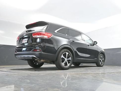 Used 2018 Kia Sorento EX AWD/4WD image 42