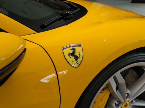 Used 2025 Ferrari 296 GTS image 13