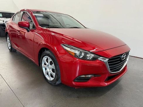 Used 2018 MAZDA MAZDA3 Sport image 4