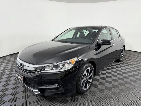 Used 2016 Honda Accord EX-L image 2