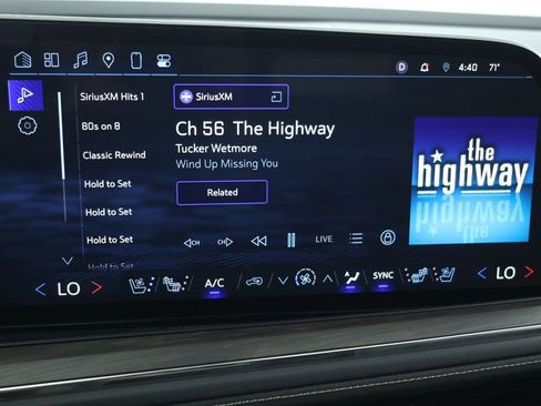 Used 2025 Chevrolet Tahoe Premier image 16