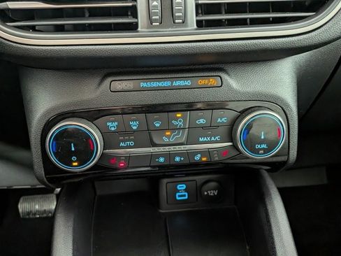 Used 2022 Ford Escape SE w/ Convenience Package image 19