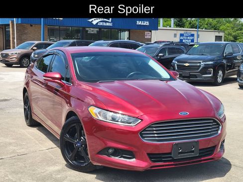 Used 2016 Ford Fusion SE FWD image 28