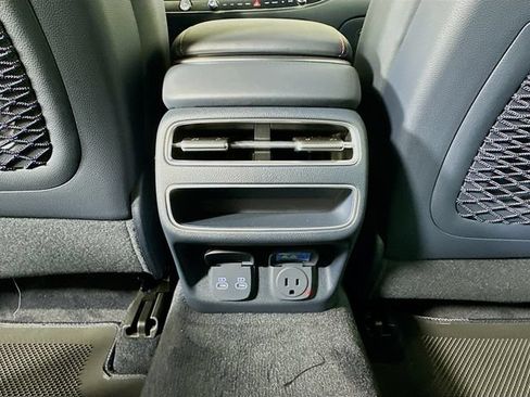 Certified 2026 Genesis GV70 3.5T Sport Advanced AWD/4WD image 18