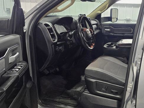 Used 2020 RAM 2500 Big Horn w/ Level 1 Equipment Group AWD/4WD image 7