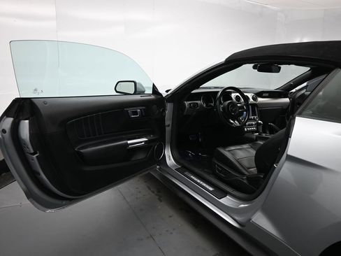 Certified 2023 Ford Mustang Premium image 9