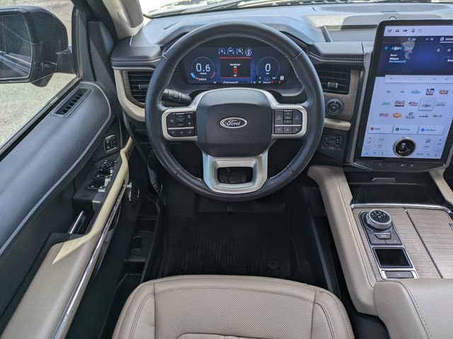 Used 2024 Ford Expedition Limited RWD image 17