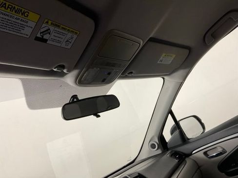 Used 2016 Honda Pilot LX image 22