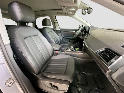 Used 2023 Audi Q5 2.0T Premium w/ Convenience Package image 28