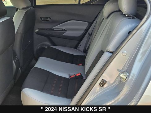 Used 2024 Nissan Kicks SR w/ SR Premium Package FWD image 17