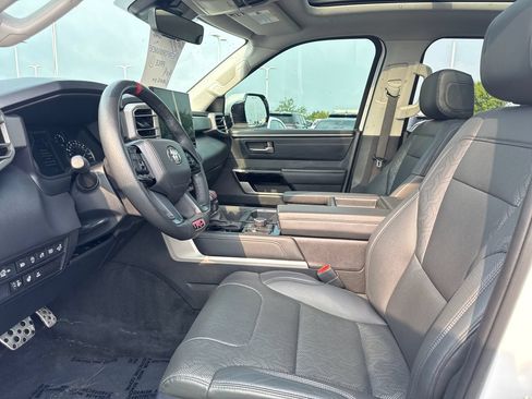 Used 2023 Toyota Tundra Limited AWD/4WD image 13