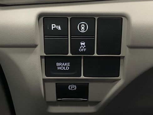 Used 2025 Acura RDX SH-AWD w/ Technology Package image 14