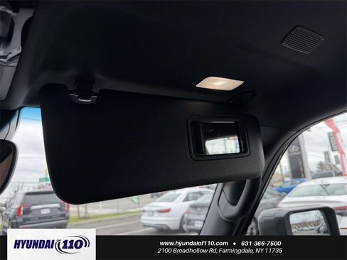 Used 2025 Toyota Land Cruiser image 28