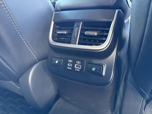 Used 2023 Subaru Outback Limited image 20