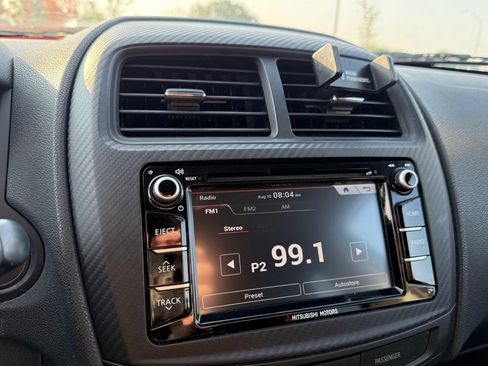 Used 2017 Mitsubishi Outlander Sport ES AWD/4WD image 16