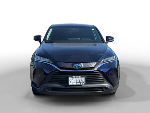 Used 2022 Toyota Venza LE AWD/4WD image 8