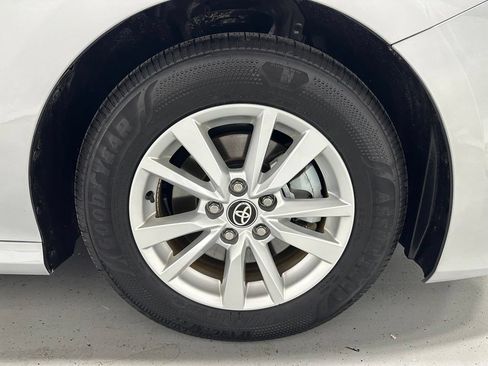 Used 2026 Toyota Camry LE FWD image 62