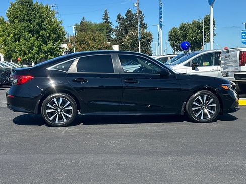 Used 2024 Honda Civic EX image 8