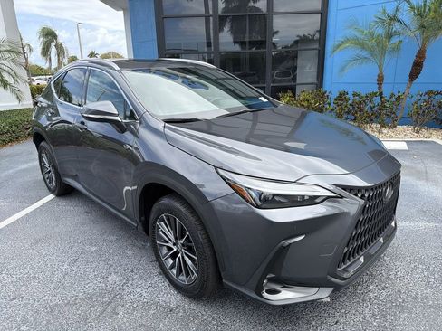 Used 2023 Lexus NX 350h AWD w/ Towing Package (2000 Lbs) image 18