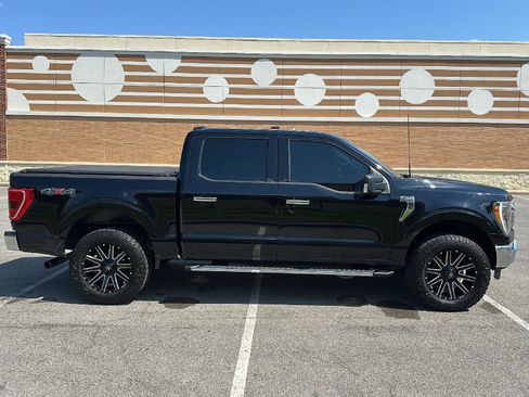 Certified 2021 Ford F150 XLT w/ Equipment Group 302A High image 6