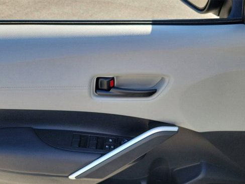 New 2026 Toyota Corolla Cross L FWD image 11