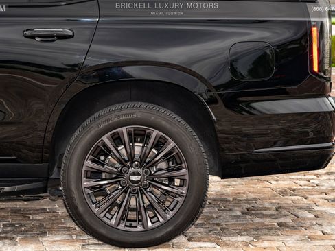 Used 2025 Cadillac Escalade Sport w/ LPO, ONYX Package AWD/4WD image 55