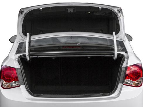 Used 2016 Chevrolet Cruze LT w/ Sun And Sound Package image 15