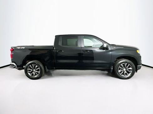 Used 2022 Chevrolet Silverado 1500 LT image 10