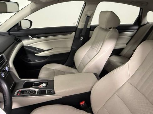 Used 2021 Honda Accord Touring image 28