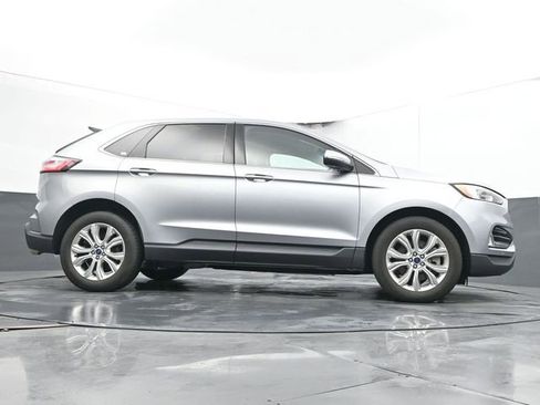 Used 2022 Ford Edge Titanium image 29