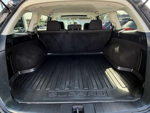 Used 2012 Subaru Outback 2.5i Premium AWD/4WD image 10