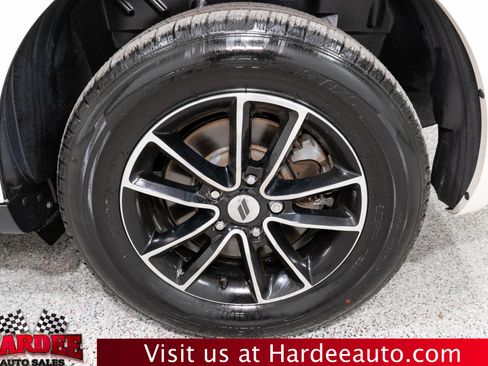 Used 2018 Dodge Journey SE w/ Popular Equipment Group FWD image 10
