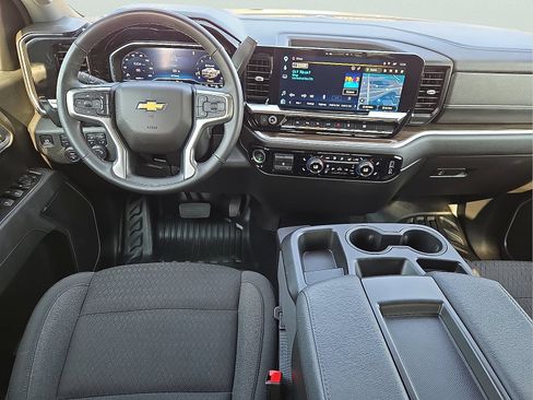 Used 2025 Chevrolet Silverado 1500 LT w/ Safety Package AWD/4WD image 11