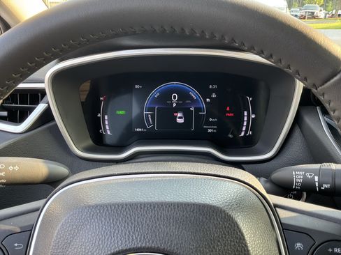 Used 2023 Toyota Corolla XLE FWD image 21