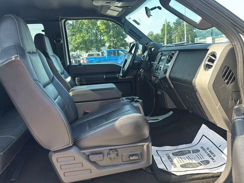 Used 2008 Ford F250 FX4 AWD/4WD image 16