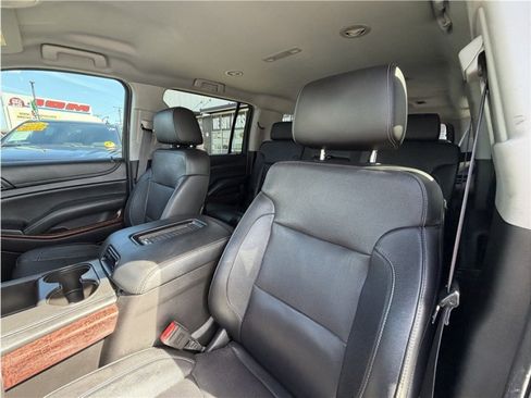 Used 2016 GMC Yukon XL SLT RWD image 20