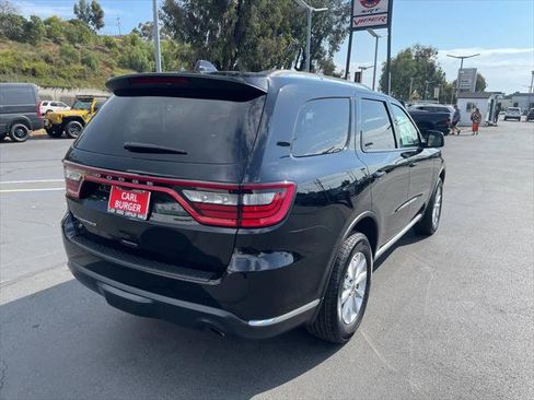 Certified 2023 Dodge Durango SXT w/ Trailer Tow Group IV AWD/4WD image 8