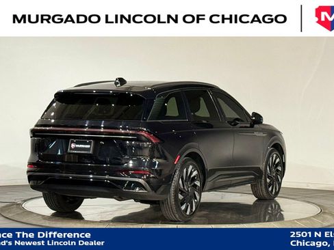 Used 2024 Lincoln Nautilus Reserve w/ Equipment Group 202A image 8