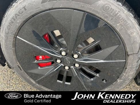 Certified 2025 Ford Mustang Mach-E GT image 4