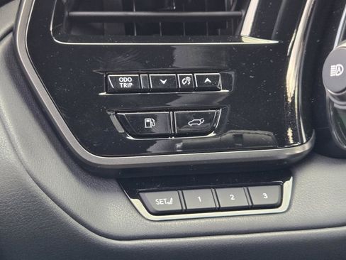 New 2026 Lexus TX 500h AWD image 13
