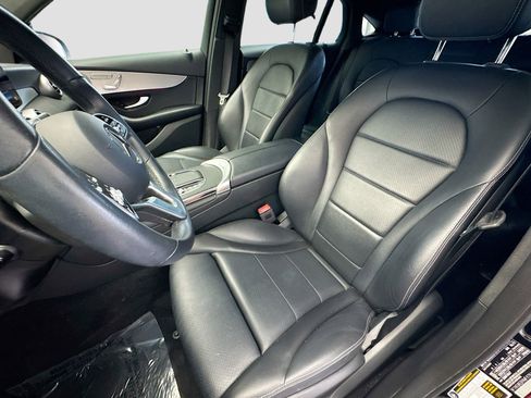 Used 2021 Mercedes-Benz GLC 300 4MATIC Coupe image 11