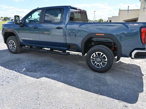 New 2026 GMC Sierra 3500 Pro AWD/4WD image 9