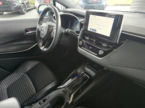 Used 2024 Toyota Corolla XSE FWD image 10