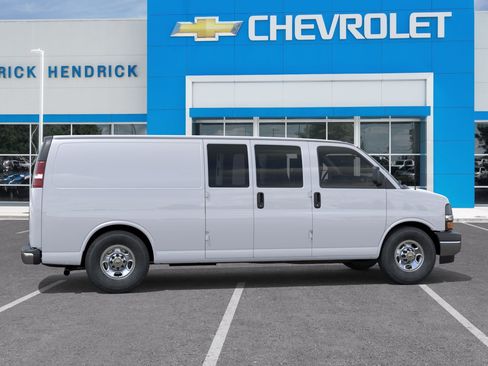 New 2026 Chevrolet Express 3500 Extended w/ Driver Convenience Package RWD image 7