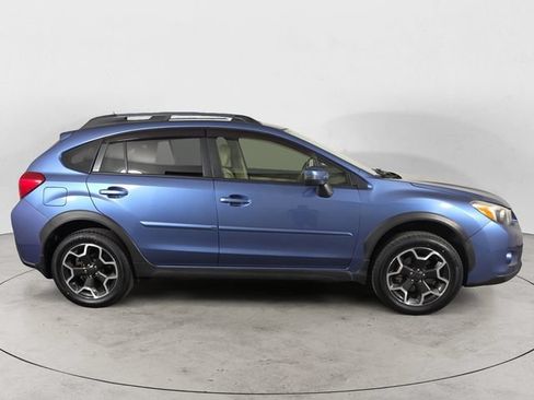 Used 2015 Subaru Crosstrek 2.0i Limited AWD/4WD image 6