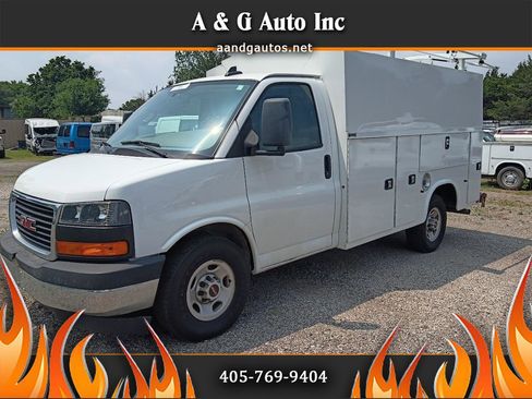 Used 2022 GMC Savana 3500 w/ Power Convenience Package RWD image 1