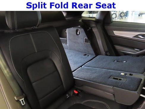 Used 2024 Jaguar F-PACE R-Dynamic S image 19