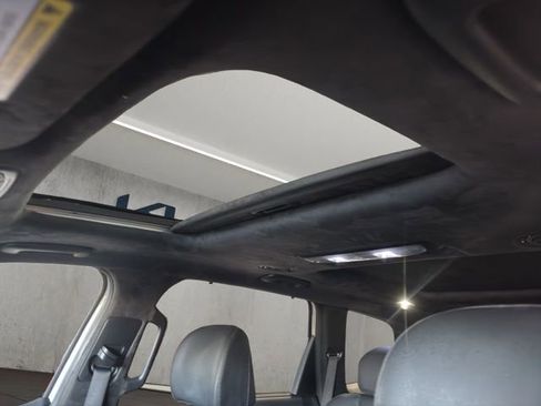Used 2025 Kia Telluride SX Prestige X-Line AWD/4WD image 9