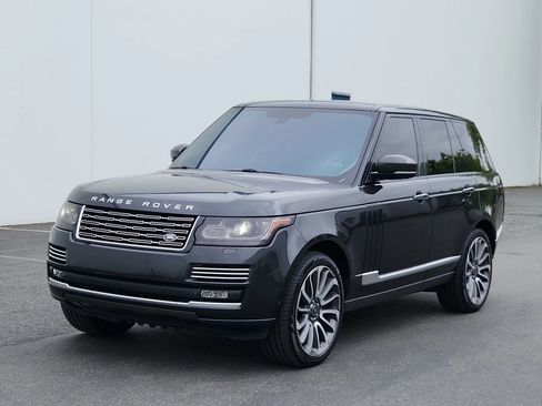 Used 2014 Land Rover Range Rover Autobiography AWD/4WD image 1